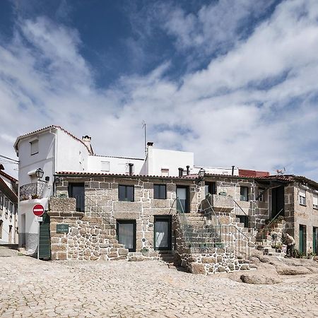 Casas Rossio By Casas Com Estoria Boutique Houses 산타 콤바 당 외부 사진